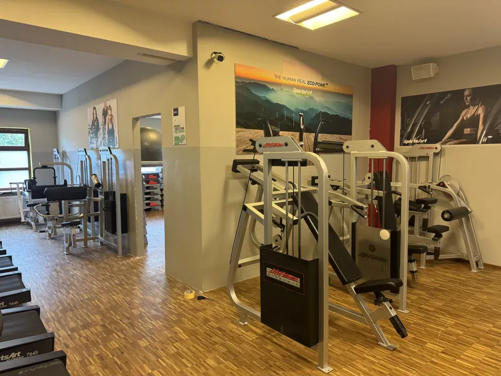 Siłownia Sadek - strefa wolnych ciężarów